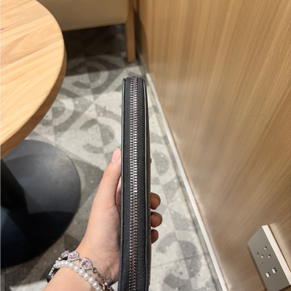 Gray Patterned Zip Wallet - image 4